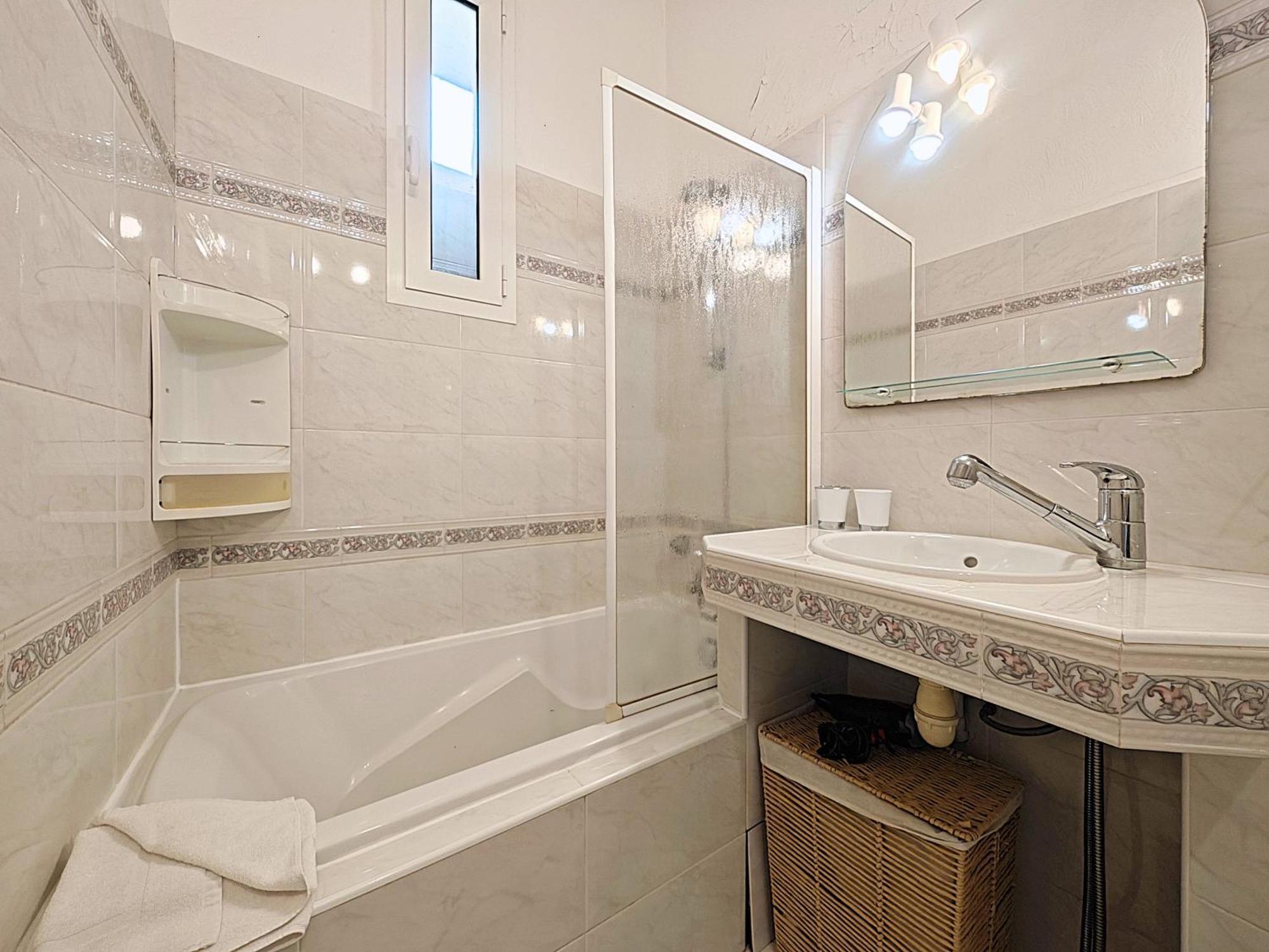 Апартаменти Viva Riviera - 19 Rue Des Freres Pradignac Канни Екстер'єр фото