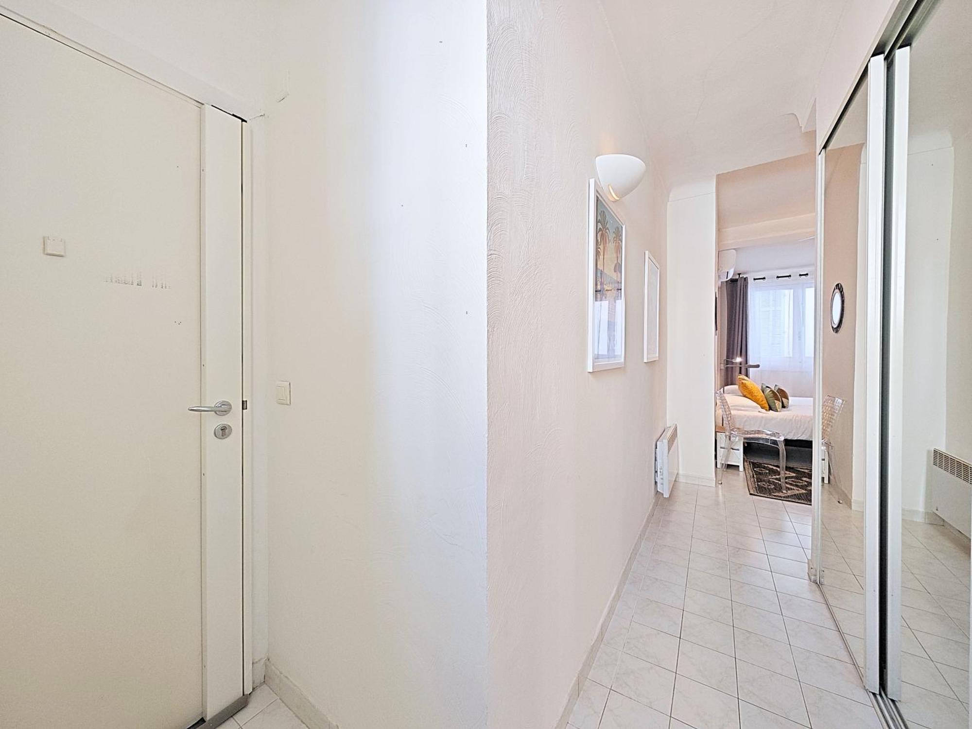 Апартаменти Viva Riviera - 19 Rue Des Freres Pradignac Канни Екстер'єр фото