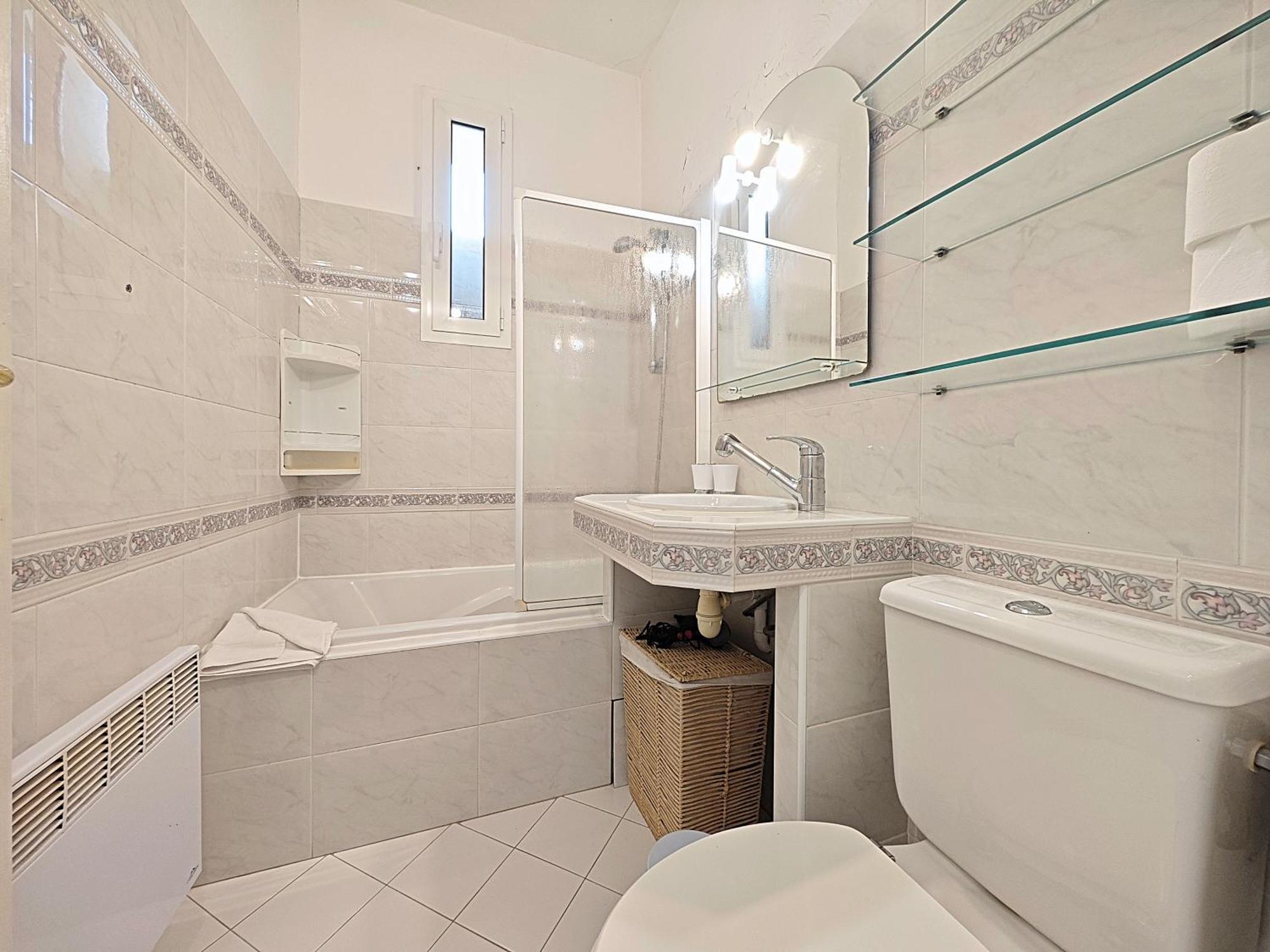 Апартаменти Viva Riviera - 19 Rue Des Freres Pradignac Канни Екстер'єр фото