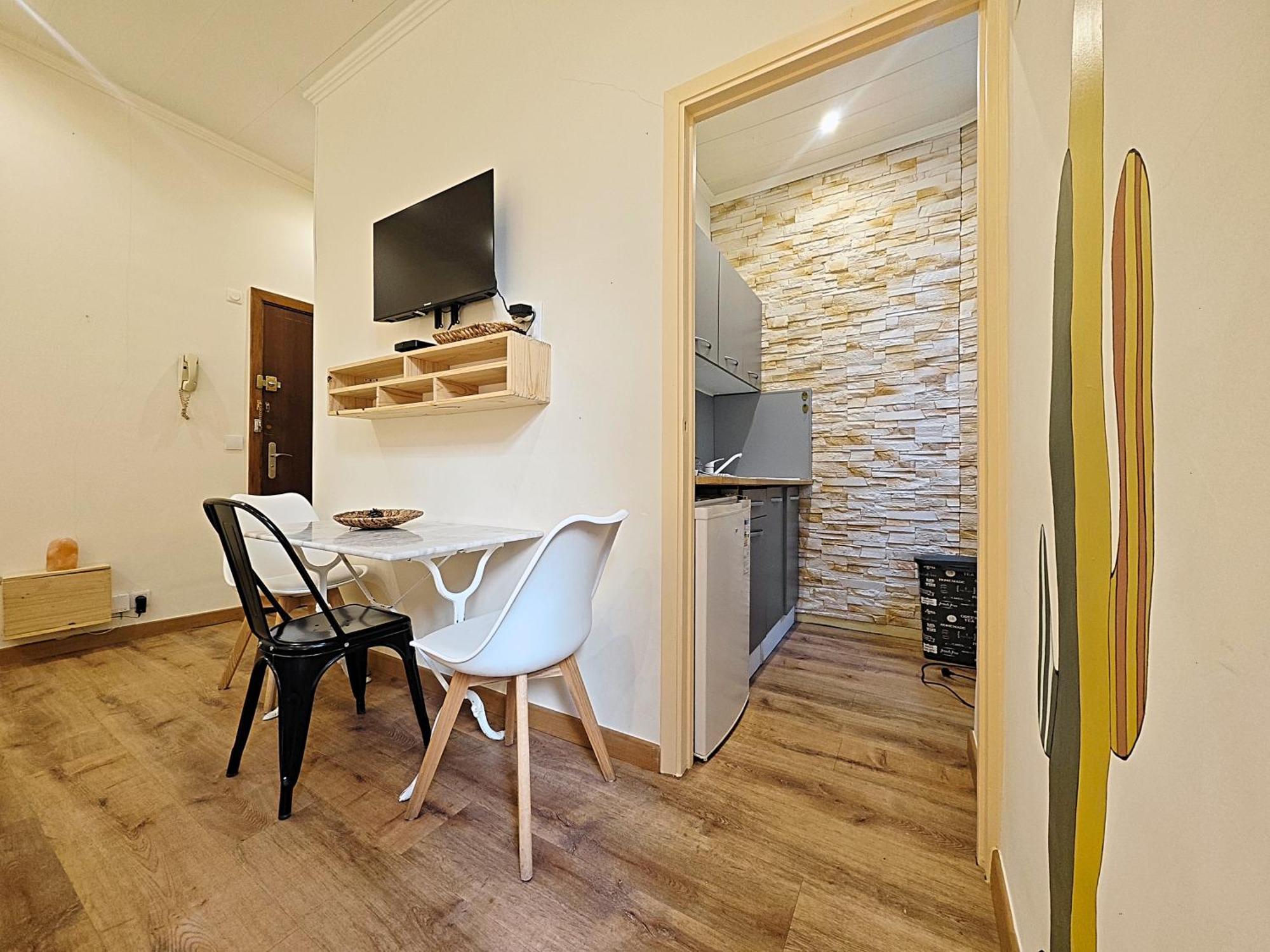 Апартаменти Viva Riviera - 19 Rue Des Freres Pradignac Канни Екстер'єр фото